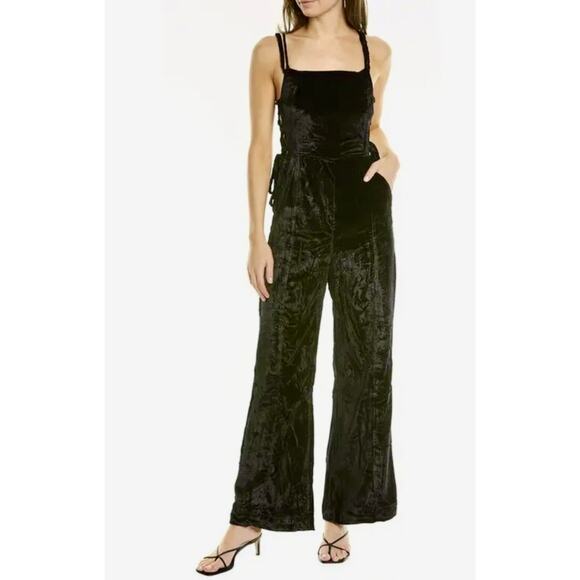Free People 90s Forever Overalls Crushed Velvet Black size M - Picture 4 of 16